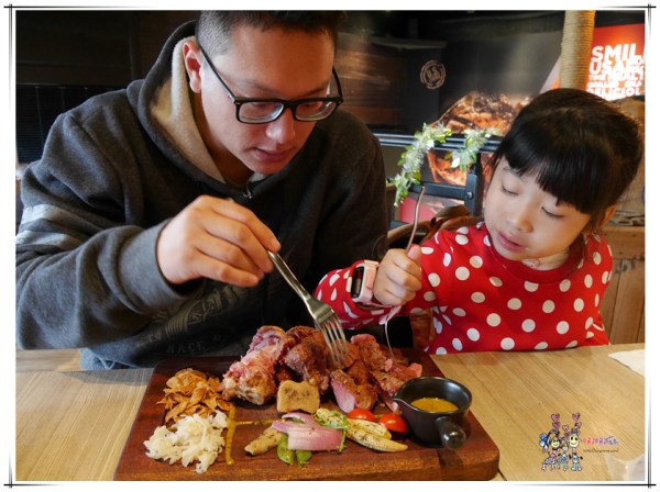 桃園美食,中壢美食,聖誕大餐,BISON野牛牛排餐廳,牛排,戰斧豬排,德國豬腳,中原美食