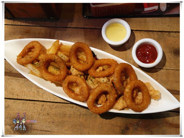 桃園美食,中壢美食,聖誕大餐,BISON野牛牛排餐廳,牛排,戰斧豬排,德國豬腳,中原美食