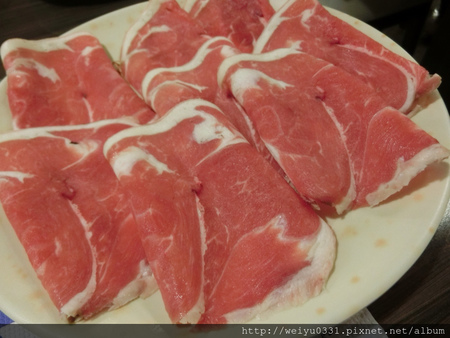 捷運龍山寺美食、萬華商圈小火鍋－巷弄平價超人氣料理《旺都日式涮涮鍋》