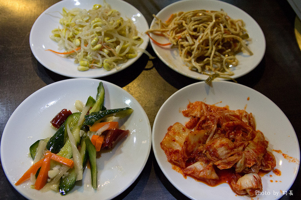 老韓家韓味廚房(高雄店)：【食記】｛高雄。鹽埕區｝老韓家韓味廚房