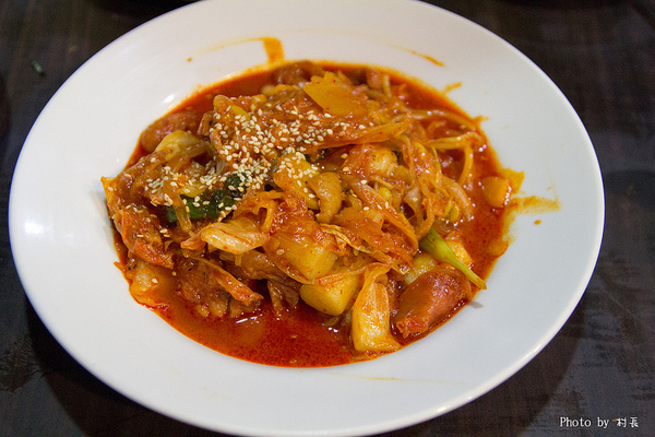 老韓家韓味廚房(高雄店)：【食記】｛高雄。鹽埕區｝老韓家韓味廚房