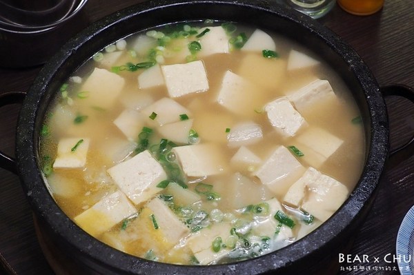 桐花客家料理:臺灣農村酒莊品酒會x桐花客家創意料理・本土美酒佐餐感受在地風土