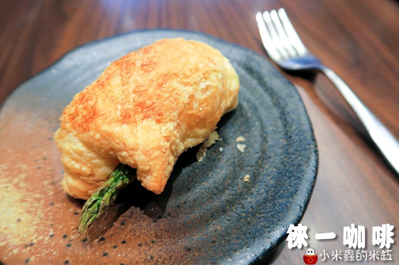 【捷運信義安和站】徠一咖啡~超道地港式料理 、複合式相機餐廳