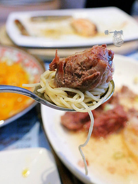 徠一咖啡 via Kate's FZ