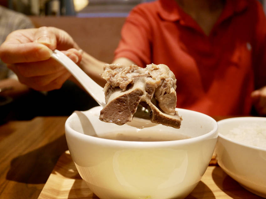[台北大安] 不要再港式飲茶了 ! 徠一咖啡道地的香港精緻港點套餐讓老饕可以品嚐到正宗的港式美食(體驗券)