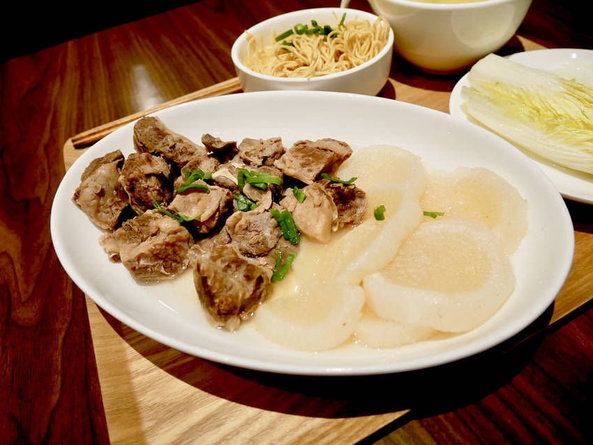 [台北大安] 不要再港式飲茶了 ! 徠一咖啡道地的香港精緻港點套餐讓老饕可以品嚐到正宗的港式美食(體驗券)