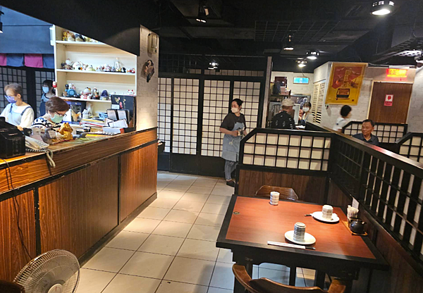 [台北日式]中山區松江南京站「魚心日本料理」老牌隱藏在巷弄內