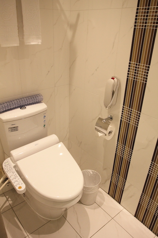 [旅館] 台北 洛碁中華大飯店