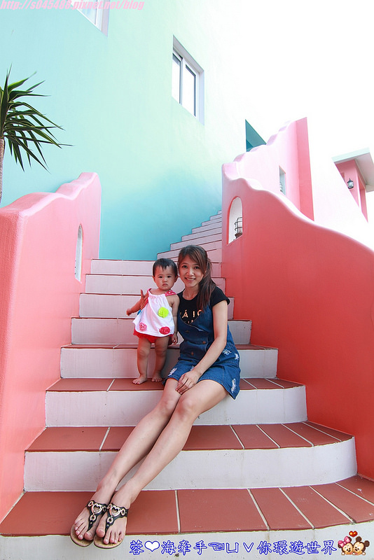 【宿▍屏東】美好墾丁旅閣ღ漆上鮮艷的色彩,像掉進了童話故事的小屋