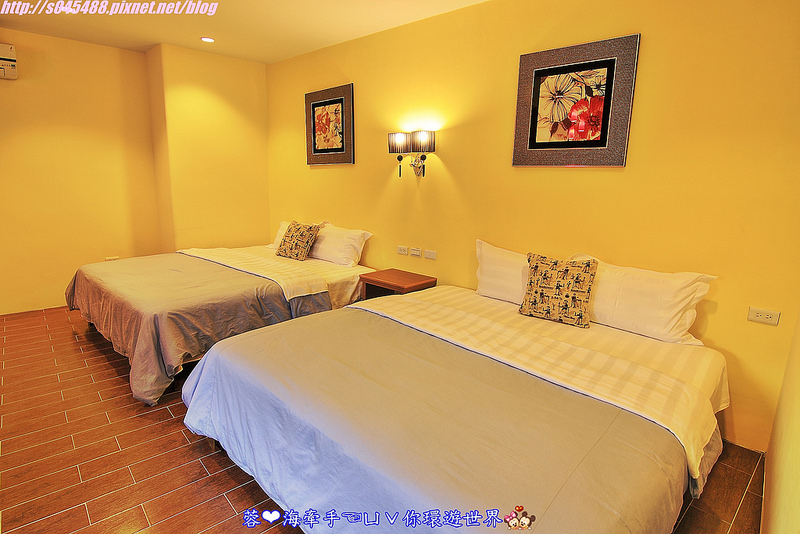 【宿▍屏東】美好墾丁旅閣ღ漆上鮮艷的色彩,像掉進了童話故事的小屋