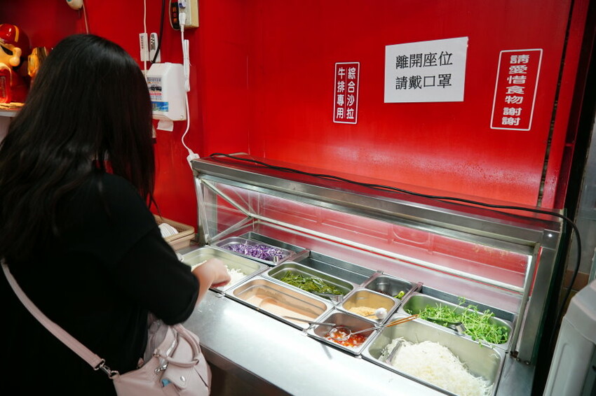 【台北】南機場夜市.從早吃到晚10間美食大匯集!線上餐點方便快速!