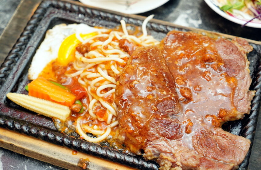 【台北】南機場夜市.從早吃到晚10間美食大匯集!線上餐點方便快速!