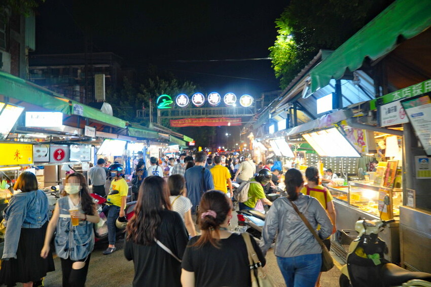 【台北】南機場夜市.從早吃到晚10間美食大匯集!線上餐點方便快速!