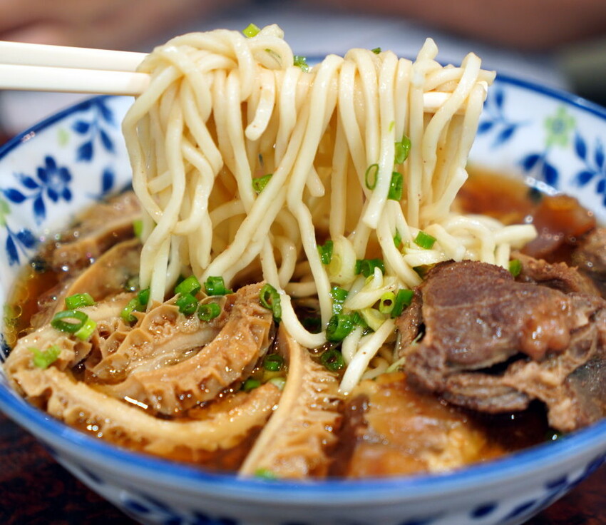 【台北】南機場夜市.從早吃到晚10間美食大匯集!線上餐點方便快速!