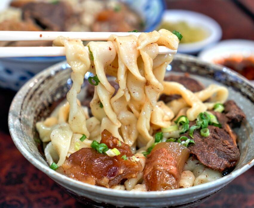 【台北】南機場夜市.從早吃到晚10間美食大匯集!線上餐點方便快速!