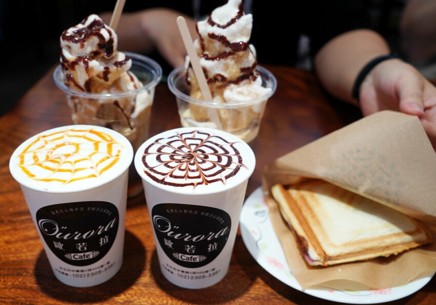 【台北】南機場夜市.從早吃到晚10間美食大匯集!線上餐點方便快速!