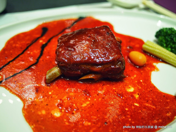 星時代風華會館：【食記】台中Star-Era 星時代風華會館.婚宴會館@西屯 : 桌菜體驗個人享受…與星星來個約會吧？