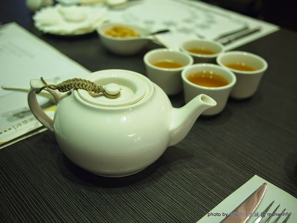 星時代風華會館：【食記】台中Star-Era 星時代風華會館.婚宴會館@西屯 : 桌菜體驗個人享受…與星星來個約會吧？