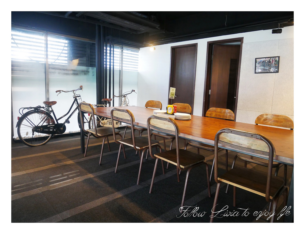 1Bite2Go Café & Deli (12)