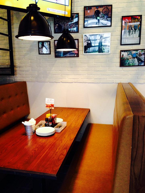 【信義區/世貿101站】1Bite 2Go-好吃三明治 肋排 肉食者天堂 信義旗艦店