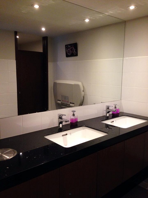 【信義區/世貿101站】1Bite 2Go-好吃三明治 肋排 肉食者天堂 信義旗艦店