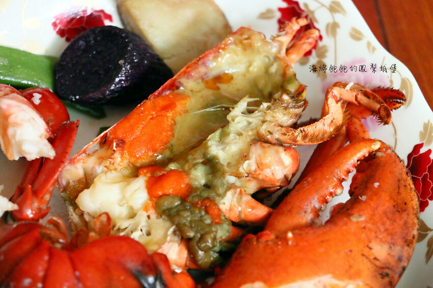 超高CP排餐套餐4折起「雅室牛排」肋眼牛排、活龍蝦外帶只要500元！菜單價位