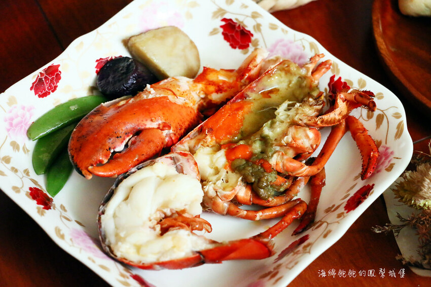 超高CP排餐套餐4折起「雅室牛排」肋眼牛排、活龍蝦外帶只要500元！菜單價位