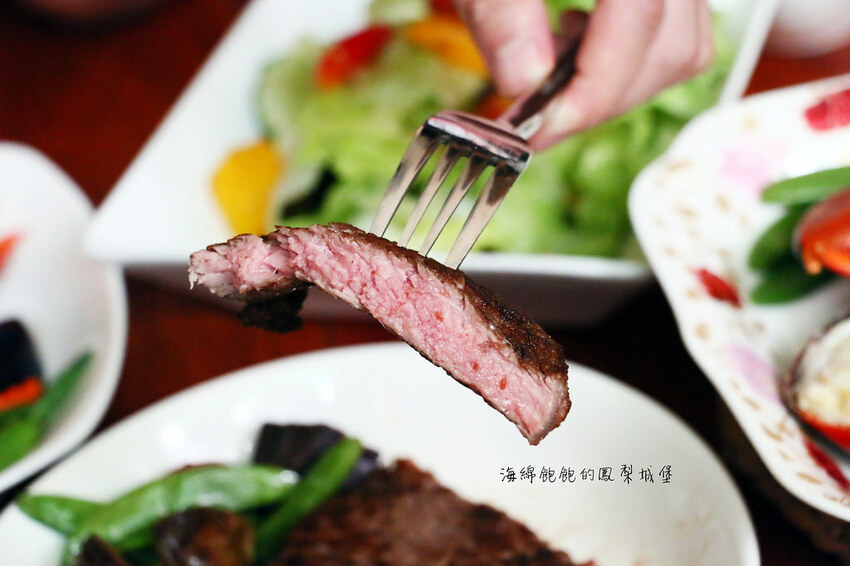 超高CP排餐套餐4折起「雅室牛排」肋眼牛排、活龍蝦外帶只要500元！菜單價位