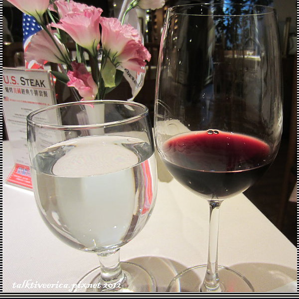 『呷』「東區」提供頂級牛排專家就在雅室牛排