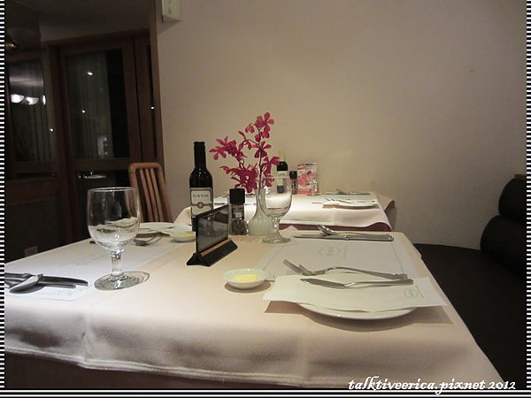 『呷』「東區」提供頂級牛排專家就在雅室牛排