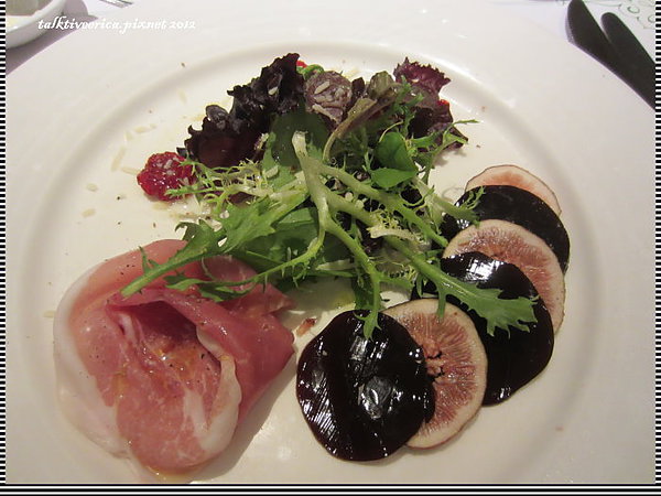 『呷』「東區」提供頂級牛排專家就在雅室牛排