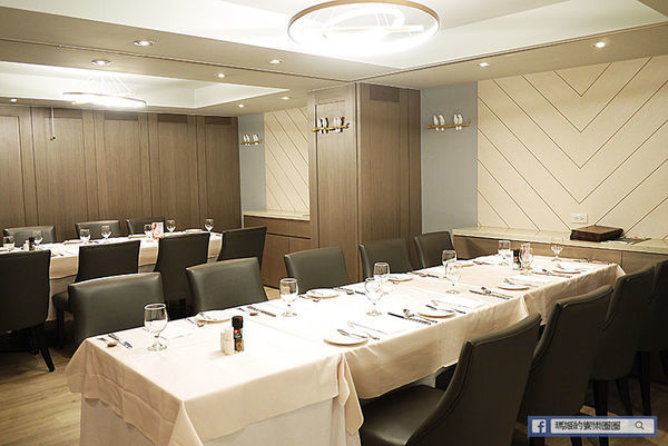 台北必吃牛排【雅室牛排】超香甜老饕牛排/紐約克牛排/台北約會餐廳/慶生求婚包場