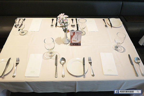 台北必吃牛排【雅室牛排】超香甜老饕牛排/紐約克牛排/台北約會餐廳/慶生求婚包場