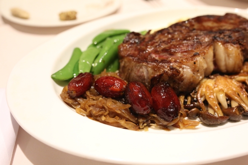 台北十大經典牛排館-雅室牛排 歷久不衰台北東區老牛排館 經典美味推薦