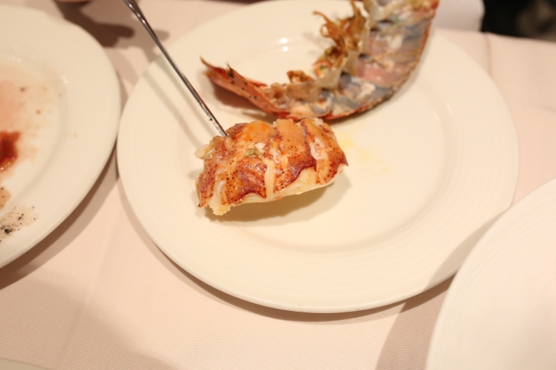 台北十大經典牛排館-雅室牛排 歷久不衰台北東區老牛排館 經典美味推薦