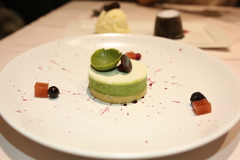 台北十大經典牛排館-雅室牛排 歷久不衰台北東區老牛排館 經典美味推薦