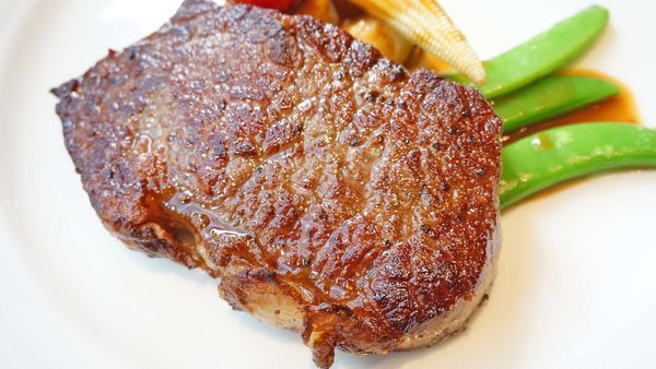 【台北美食】雅室牛排-全台北CP值最高的商業午餐高級牛排館