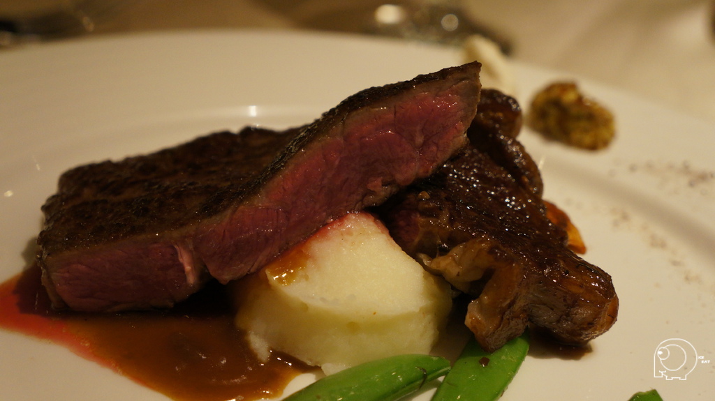 爐烤美國黃金黑牛肋眼牛排