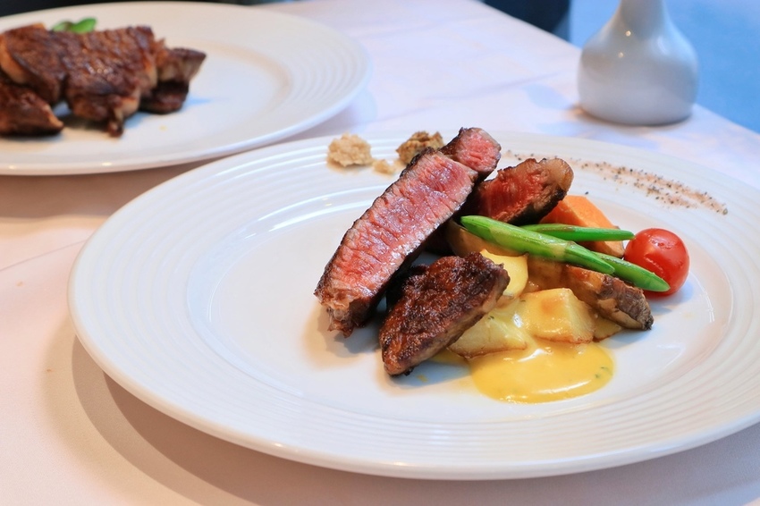 2019-10-03 02.10.46 1.jpg