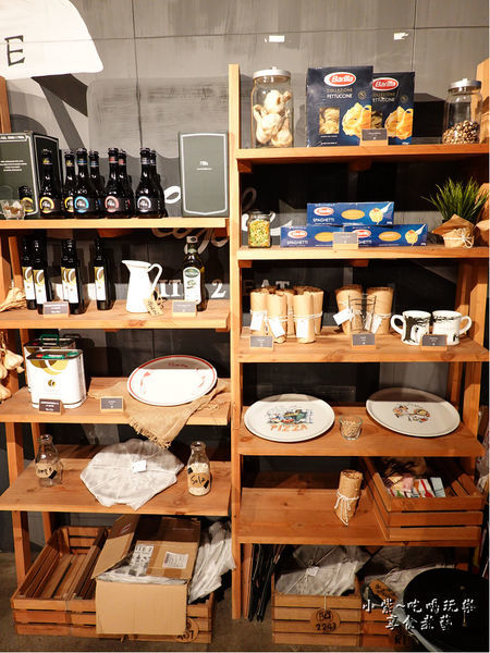 一樓用餐環境-薄多義桃園店 (2).jpg