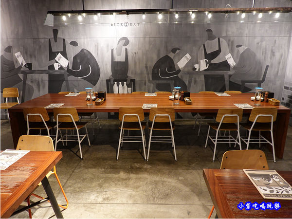 二樓用餐環境-薄多義桃園店 (5).jpg