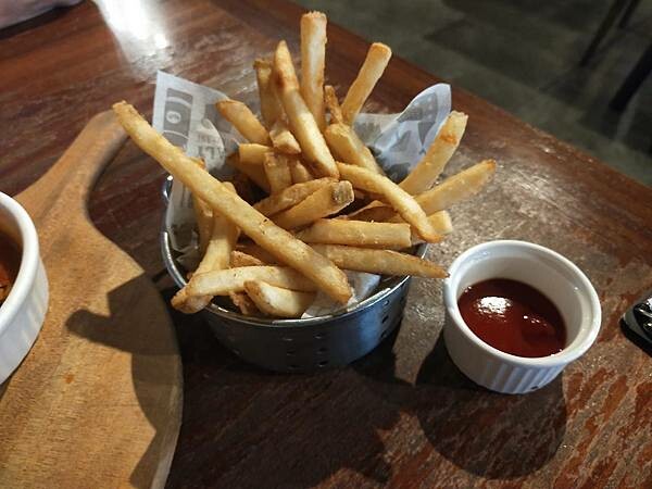 桃園薄多義式料理~