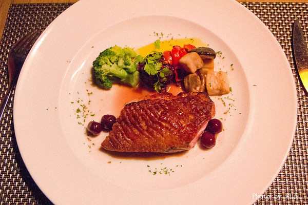 e'tage15 悅品西餐廳:【食記】{高雄。新興區}e'tage15 悅品西餐廳 e'tage15 悅品西餐廳:【食記】{高雄。新興區}e'tage15 悅品西餐廳