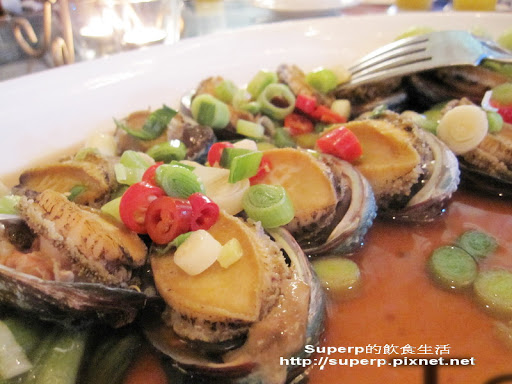 [南台灣食記]高雄的漢來大飯店：澎湃紮實用料佳的喜宴菜