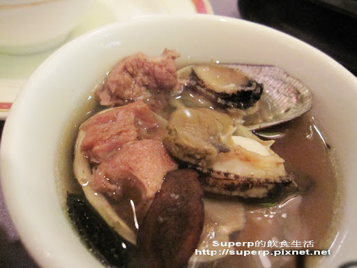 [南台灣食記]高雄的漢來大飯店：澎湃紮實用料佳的喜宴菜