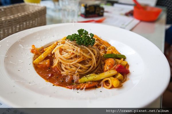 [吃喝]嘚嘚茶語共和餐飲（彰化田中創始店）。