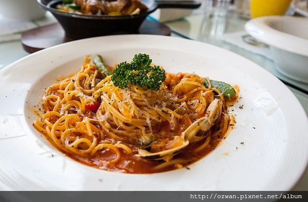 [吃喝]嘚嘚茶語共和餐飲（彰化田中創始店）。
