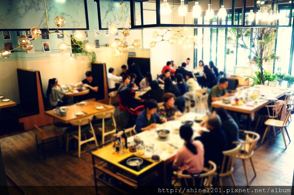 飯BAR中西創意料理｜內湖美食.市政府站美食.忠孝復興站美食