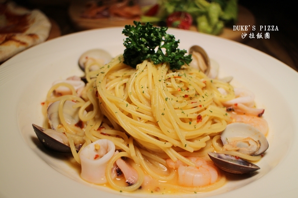 Duke's Pizza:三重披薩/義式料理『Duke's Pizza』捷運台北橋站/手工披薩/義大利麵/燉飯