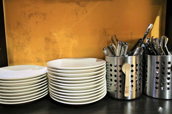 Duke's Pizza：【新北市三重食記】DUKE'S PIZZA 頂級義式薄皮披薩/台北橋站三合夜市美食/連鱷魚也超愛/自製創意PIZZA/平價餐廳